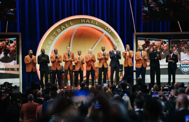 开云-【观察】传奇定格！梦八兄弟登高处 遍插茱萸少一人