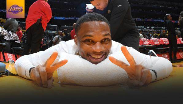 开云-流言汇总：韦少或将被买断 篮网有意补强安抚KD